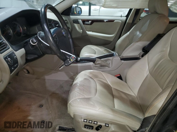2008 Volvo S60 2.5T with VIN YV1RH592782677901, listed as a Copart auction lot 45883885 with 166,324 mi miles and Salvage Title. Bid and sale history available at carsss.com. Image 7.