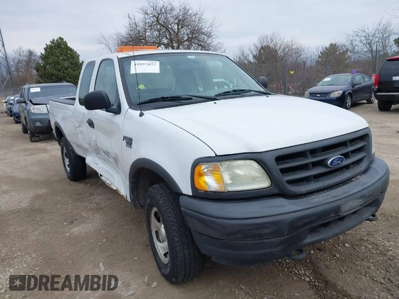 2003 Ford F-150 XL with VIN 2FTRX18W03CB12800, listed as a IAAI auction lot 41897027 with 1 mi miles. Bid and sale history available at carsss.com. Image 1.