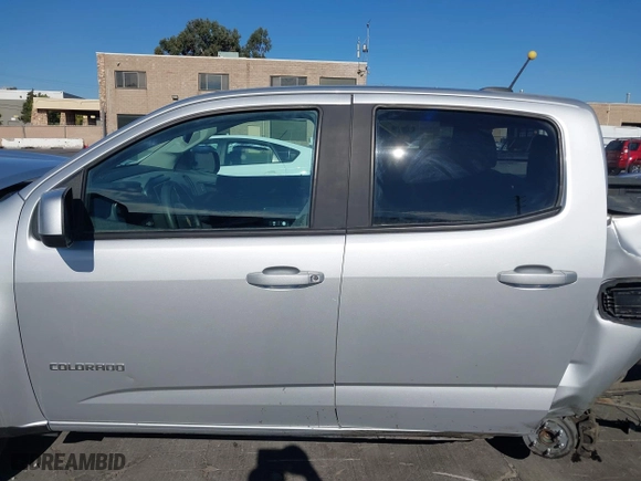 2020 Chevrolet Colorado 2WD Work Truck with VIN 1GCGSBEN0L1209889, listed as a IAAI auction lot 40390370 with 67,417 mi miles. Bid and sale history available at carsss.com. Image 13.