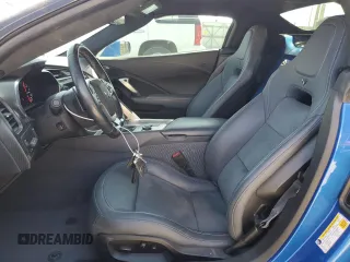 2015 Chevrolet Corvette Z06 3LZ z VIN 1G1YU3D63F5606405, wystawiony jako Copart lot #47130505 z przebiegiem 34 951 mil mil oraz Szkoda całkowita • Salvage title. Historia ofert i sprzedaży dostępna na DreamBid. Obrazek 7.