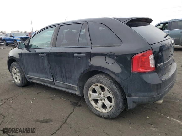 2013 Ford Edge SE with VIN 2FMDK3G96DBC22754, listed as a Copart auction lot 45244455 with 174,910 mi miles and Clean Title. Bid and sale history available at carsss.com. Image 2.