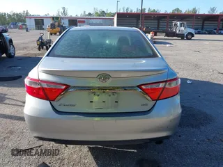 2015 Toyota Camry XLE with VIN 4T1BF1FK8FU106585, listed as a IAAI auction lot 41696231 with 149,390 mi miles. Bid and sale history available at carsss.com. Image 16.