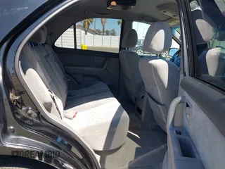 2006 Kia Sorento LX z VIN KNDJD733865576079, wystawiony jako IAAI lot #42294266 z przebiegiem 111 057 mil mil oraz . Historia ofert i sprzedaży dostępna na DreamBid. Obrazek 8.