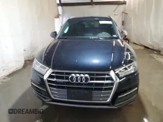 2020 Audi Q5 Premium Plus with VIN WA1BNAFY2L2104618, listed as a Copart auction lot 72943952 with 26,147 mi miles. Bid and sale history available at carsss.com. Image 5.