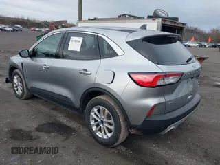 2022 Ford Escape SE with VIN 1FMCU9G69NUB81675, listed as a IAAI auction lot 41950508 with 49,841 mi miles. Bid and sale history available at carsss.com. Image 3.