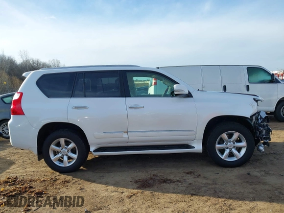 2013 Lexus GX 460 with VIN JTJBM7FX4D5062436, listed as a IAAI auction lot 41468127 with 132,267 mi miles and . Bid and sale history available at DreamBid. Image 14.