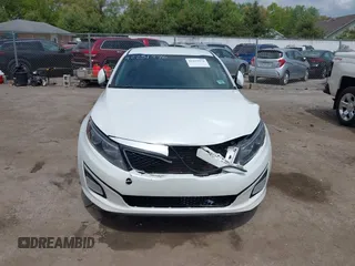 2015 Kia Optima LX z VIN KNAGM4A70F5649084, wystawiony jako IAAI lot #42231976 z przebiegiem 152 545 mil mil oraz . Historia ofert i sprzedaży dostępna na DreamBid. Obrazek 12.