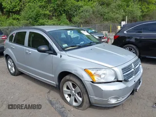 2011 Dodge Caliber Mainstreet z VIN 1B3CB3HA0BD233573, wystawiony jako IAAI lot #42190825 z przebiegiem 103 753 mil mil oraz . Historia ofert i sprzedaży dostępna na DreamBid. Obrazek 1.