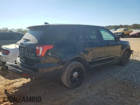 2016 Ford Utility Police Interceptor with VIN 1FM5K8AR6GGD15944, listed as a Copart auction lot 76892274 with 120,934 mi miles and Salvage Title. Bid and sale history available at carsss.com. Image 3.