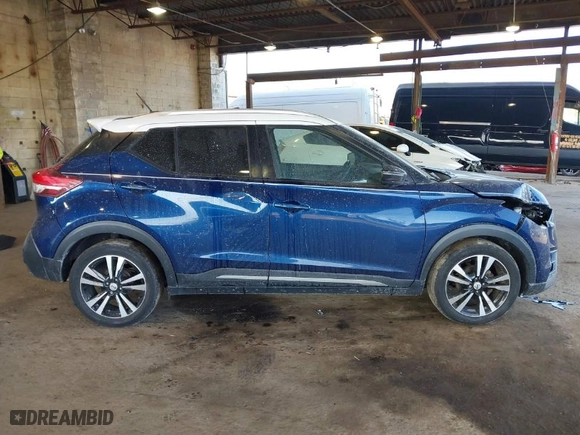 2019 Nissan Kicks SV with VIN 3N1CP5CU9KL518895, listed as a IAAI auction lot 41341193 with 42,971 mi miles. Bid and sale history available at carsss.com. Image 14.