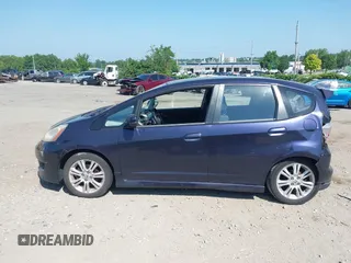 2010 Honda Fit Sport with VIN JHMGE8H42AC008766, listed as a IAAI auction lot 42579084 with Not provided miles and . Bid and sale history available at DreamBid. Image 13.