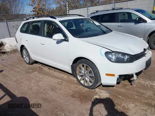 2014 Volkswagen Jetta SportWagen TDI with VIN 3VWML7AJ8EM625787, listed as a IAAI auction lot 41744691 with 154,015 mi miles. Bid and sale history available at carsss.com. Image 1.