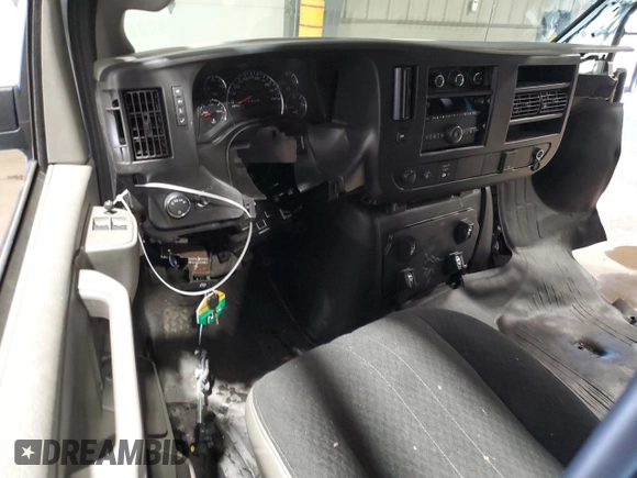 2024 GMC Savana Cargo Van with VIN 1GTW7AFP1R1233599, listed as a Copart auction lot 49504615 with 0 mi miles and Salvage Title. Bid and sale history available at carsss.com. Image 8.