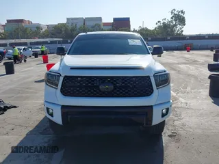 2018 Toyota Tundra 2WD SR5 with VIN 5TFEM5F11JX128585, listed as a IAAI auction lot 41965169 with 83,149 mi miles. Bid and sale history available at carsss.com. Image 12.