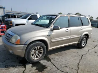 2005 Suzuki XL7 LX z VIN JS3TX92V754106856, wystawiony jako Copart lot #71031154 z przebiegiem 111 715 mil mil oraz Czysty tytuł • Clean title. Historia ofert i sprzedaży dostępna na DreamBid. Obrazek 1.