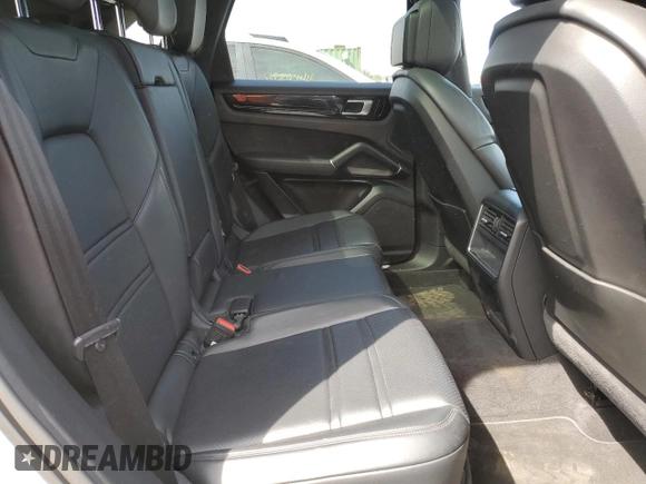 2019 Porsche Cayenne с VIN WP1AA2AY5KDA13984, выставлен на аукционе Copart как лот 56210745 с пробегом 49 366 миль миль и Списание • Salvage title. История ставок и продаж доступна на DreamBid. Изображение 10.