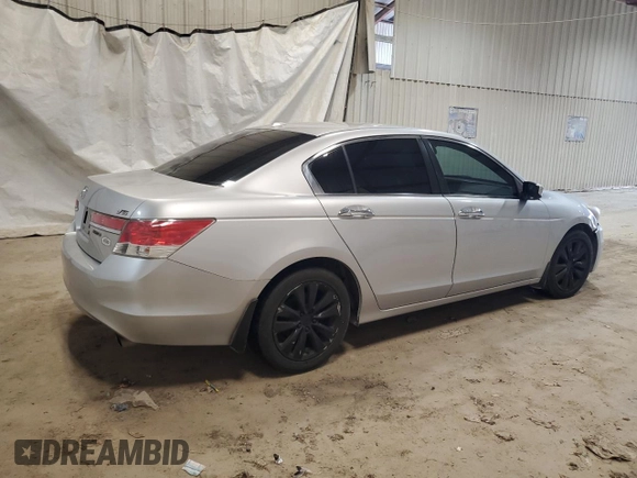 2011 Honda Accord EX-L z VIN 1HGCP3F82BA010275, wystawiony jako Copart lot #63698715 z przebiegiem 150 103 mil mil oraz Czysty tytuł • Clean title. Historia ofert i sprzedaży dostępna na DreamBid. Obrazek 3.