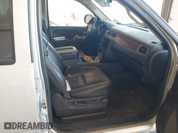 2012 Chevrolet Tahoe LT с VIN 1GNSCBE01CR326465, выставлен на аукционе IAAI как лот 42604791 с пробегом 220 129 миль миль и . История ставок и продаж доступна на DreamBid. Изображение 5.