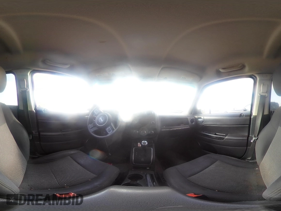 2015 Jeep Patriot Sport with VIN 1C4NJPBB9FD410100, listed as a IAAI auction lot 41536941 with 145,386 mi miles. Bid and sale history available at carsss.com. Image 18.