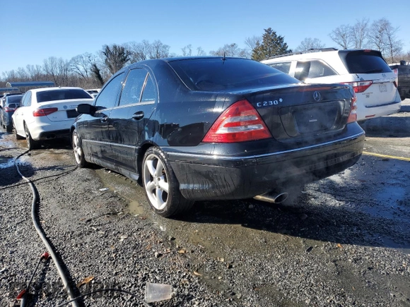 2006 Mercedes-Benz C 230 Sport with VIN WDBRF52H76A895770, listed as a Copart auction lot 41414335 with 206,996 mi miles and Salvage Title. Bid and sale history available at carsss.com. Image 2.