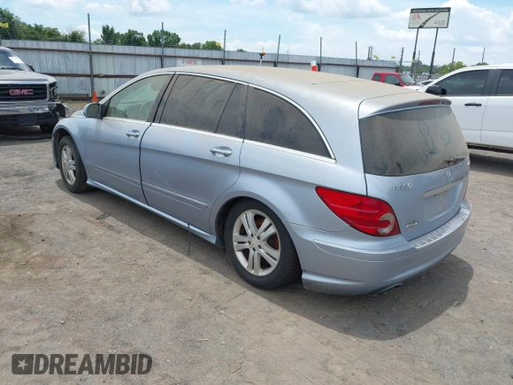 2008 Mercedes-Benz R 3.5L with VIN 4JGCB65E88A073455, listed as a IAAI auction lot 42651064 with 128,689 mi miles and . Bid and sale history available at DreamBid. Image 3.