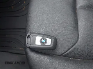 2014 BMW 3 Series 328i Gran Turismo xDrive z VIN WBA3X5C56ED556632, wystawiony jako IAAI lot #41962313 z przebiegiem 99 512 mil mil oraz . Historia ofert i sprzedaży dostępna na DreamBid. Obrazek 11.