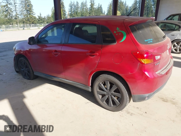 2014 Mitsubishi Outlander Sport ES with VIN 4A4AP3AU4EE004073, listed as a IAAI auction lot 42100709 with 170,788 mi miles. Bid and sale history available at carsss.com. Image 3.