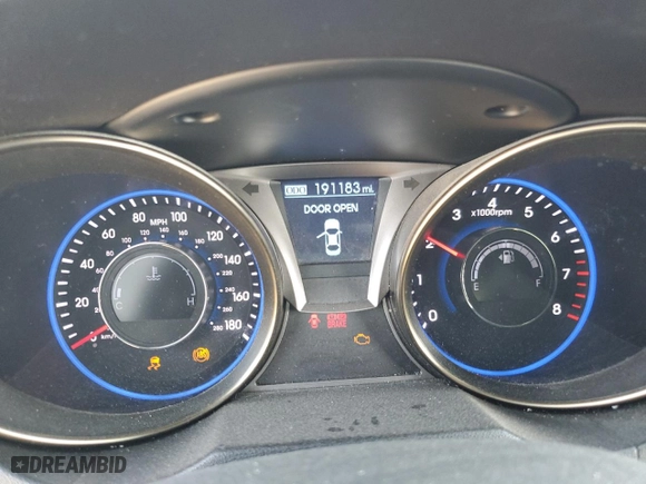 2013 Hyundai Genesis Coupe 3.8 Track with VIN KMHHU6KJ6DU083931, listed as a Copart auction lot 47243305 with 191,183 mi miles and Salvage Title. Bid and sale history available at carsss.com. Image 9.