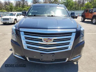 2018 Cadillac Escalade Platinum z VIN 1GYS4DKJ4JR376654, wystawiony jako Copart lot #57329564 z przebiegiem 38 172 mil mil oraz Szkoda całkowita • Salvage title. Historia ofert i sprzedaży dostępna na DreamBid. Obrazek 5.