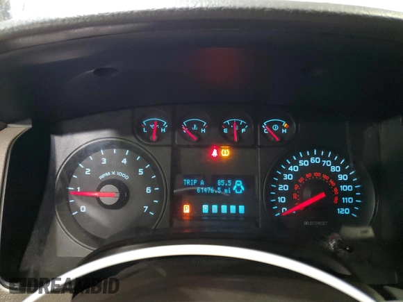 2010 Ford F-150 XL с VIN 1FTEX1EW5AFC70246, выставлен на аукционе Copart как лот 52260235 с пробегом 61 476 миль миль и Чистый • Clean title. История ставок и продаж доступна на DreamBid. Изображение 9.