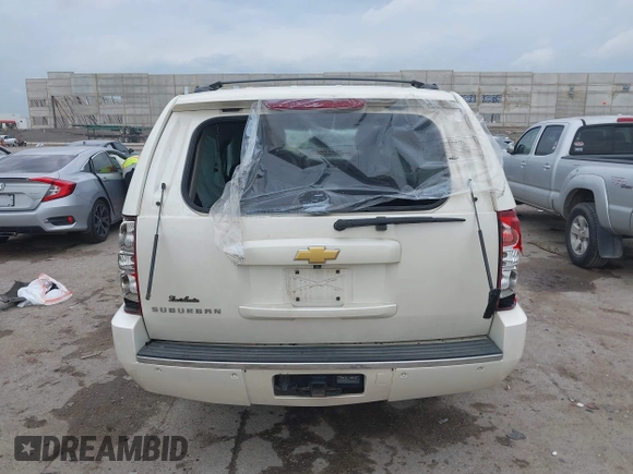 2013 Chevrolet Suburban LTZ with VIN 1GNSCKE00DR209381, listed as a IAAI auction lot 42469271 with Not provided miles and . Bid and sale history available at DreamBid. Image 16.
