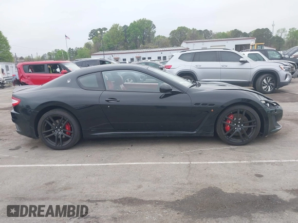 2012 Maserati GranTurismo MC Stradale с VIN ZAM45MLA1C0061579, выставлен на аукционе IAAI как лот 41938411 с пробегом 76 626 миль миль и . История ставок и продаж доступна на DreamBid. Изображение 13.