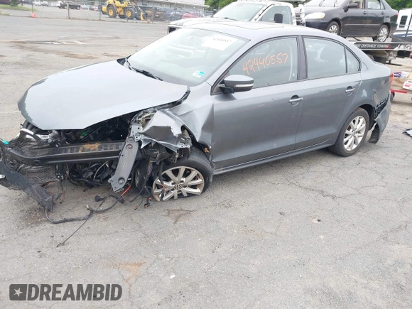 2012 Volkswagen Jetta SE с VIN 3VWDP7AJ3CM412473, выставлен на аукционе IAAI как лот 42440557 с пробегом Не указан миль и . История ставок и продаж доступна на DreamBid. Изображение 2.