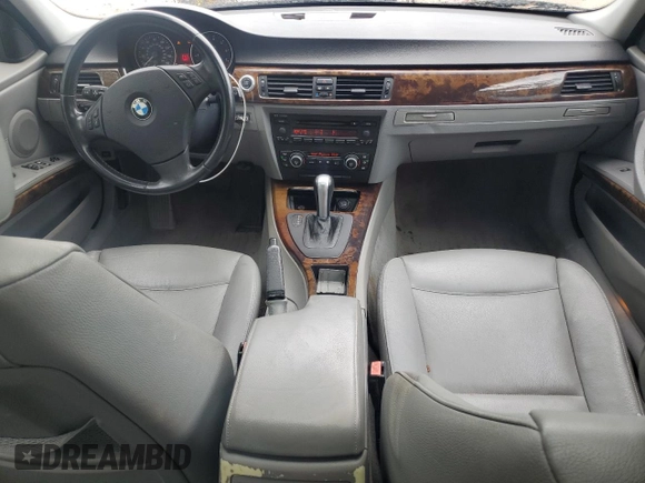 2007 BMW 3 Series 328xi with VIN WBAVC93547KX52045, listed as a Copart auction lot 60922775 with 136,686 mi miles and Clean title. Bid and sale history available at DreamBid. Image 8.