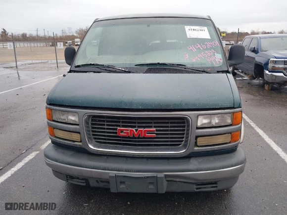 1997 GMC Savana Passenger with VIN 1GDFG15R6V1004277, listed as a IAAI auction lot 41462401 with NaN miles. Bid and sale history available at carsss.com. Image 12.