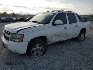 2011 Chevrolet Avalanche LT with VIN 3GNTKFE31BG213283, listed as a Copart auction lot 48670295 with 142,371 mi miles and Salvage Title. Bid and sale history available at carsss.com. Image 1.