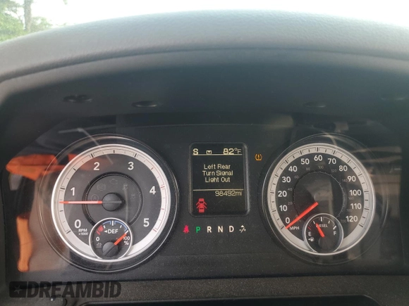 2015 Ram 2500 Tradesman with VIN 3C6UR5CL2FG514129, listed as a Copart auction lot 58811515 with 98,492 mi miles and Salvage title. Bid and sale history available at DreamBid. Image 9.