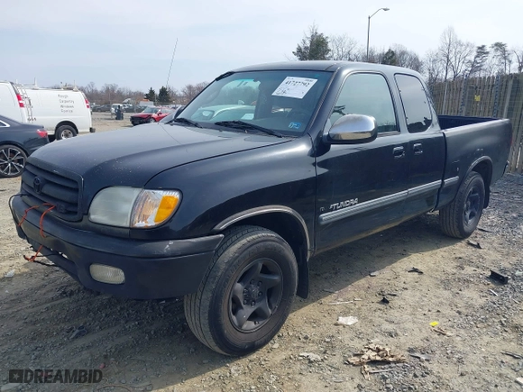2000 Toyota Tundra SR5 with VIN 5TBBT4410YS094778, listed as a IAAI auction lot 41727792 with 222,447 mi miles. Bid and sale history available at carsss.com. Image 2.