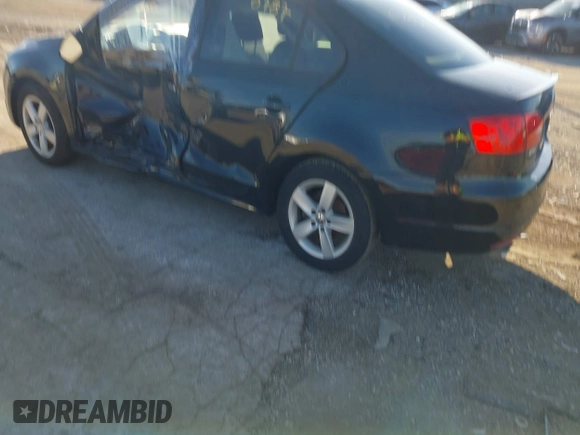 2012 Volkswagen Jetta TDI w/Premium with VIN 3VWLL7AJXCM320123, listed as a IAAI auction lot 41490787 with Not provided miles and . Bid and sale history available at DreamBid. Image 3.