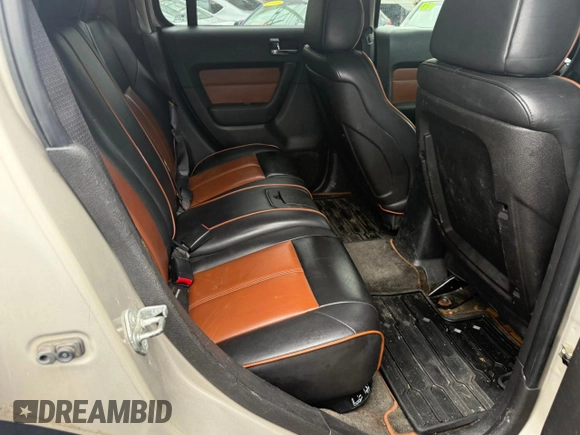 2006 Hummer H3 z VIN 5GTDN136268141339, wystawiony jako Copart lot #57709435 z przebiegiem 93 683 mil mil oraz Tytuł czysty. Historia ofert i sprzedaży dostępna na DreamBid. Obrazek 6.