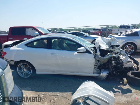 2014 Mercedes-Benz C 250 with VIN WDDGJ4HB1EG252546, listed as a IAAI auction lot 42344922 with 128,970 mi miles and . Bid and sale history available at DreamBid. Image 13.
