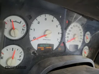 2004 Dodge 2500 SLT z VIN 3D3KU28D94G122736, wystawiony jako Copart lot #75516614 z przebiegiem 182 603 mil mil oraz Szkoda całkowita • Salvage title. Historia ofert i sprzedaży dostępna na DreamBid. Obrazek 9.