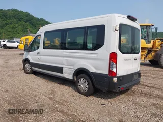 2019 Ford Transit Passenger XL z VIN 1FBAX2CM8KKA31115, wystawiony jako IAAI lot #42366286 z przebiegiem 222 359 mil mil oraz . Historia ofert i sprzedaży dostępna na DreamBid. Obrazek 3.