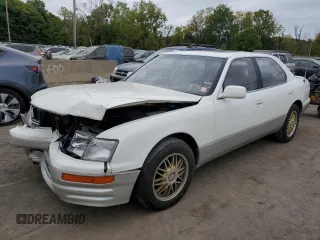 1996 Lexus LS 400 z VIN JT8BH22FXT0062989, wystawiony jako Copart lot #72543694 z przebiegiem 166 688 mil mil oraz Szkody całkowita. Historia ofert i sprzedaży dostępna na DreamBid. Obrazek 1.
