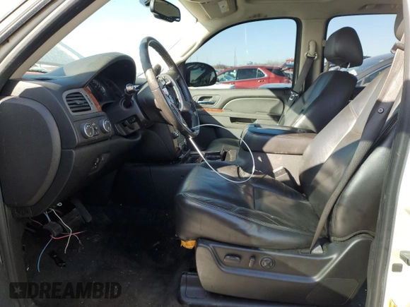 2010 Chevrolet Suburban LTZ with VIN 1GNUKKE34AR129518, listed as a Copart auction lot 44258685 with 207,002 mi miles and Clean Title. Bid and sale history available at carsss.com. Image 7.