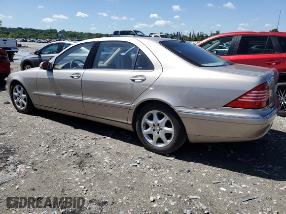 2005 Mercedes-Benz S 500 with VIN WDBNG84J75A445404, listed as a Copart auction lot 58842965 with 57,153 mi miles and Salvage title. Bid and sale history available at DreamBid. Image 2.