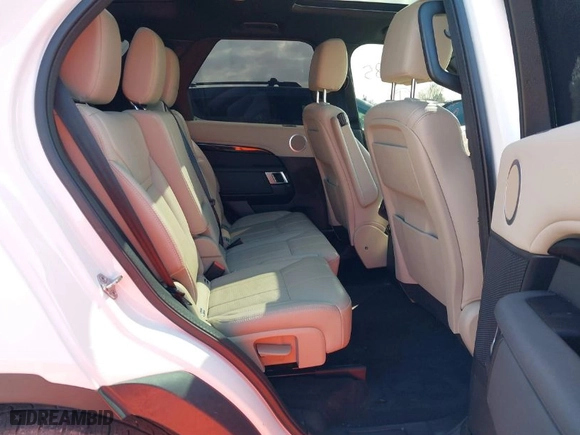 2020 Land Rover Discovery SE with VIN SALRG2RVXL2428589, listed as a IAAI auction lot 41725685 with 86,777 mi miles. Bid and sale history available at carsss.com. Image 8.