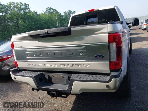 2017 Ford F-250 Lariat with VIN 1FT7W2BT0HED98616, listed as a IAAI auction lot 42154429 with 109,226 mi miles and . Bid and sale history available at DreamBid. Image 16.