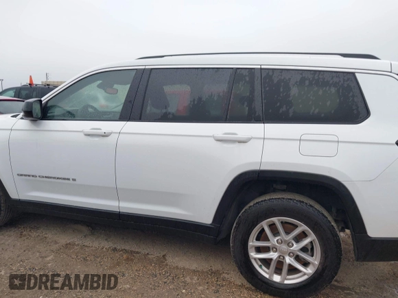 2023 Jeep Grand Cherokee Altitude with VIN 1C4RJJAGXP8755254, listed as a IAAI auction lot 42105780 with 23,030 mi miles and . Bid and sale history available at DreamBid. Image 14.