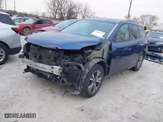 2018 Nissan Pathfinder SV with VIN 5N1DR2MM1JC636244, listed as a IAAI auction lot 41081084 with 114,711 mi miles. Bid and sale history available at carsss.com. Image 2.